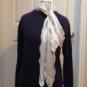 Silky scarf